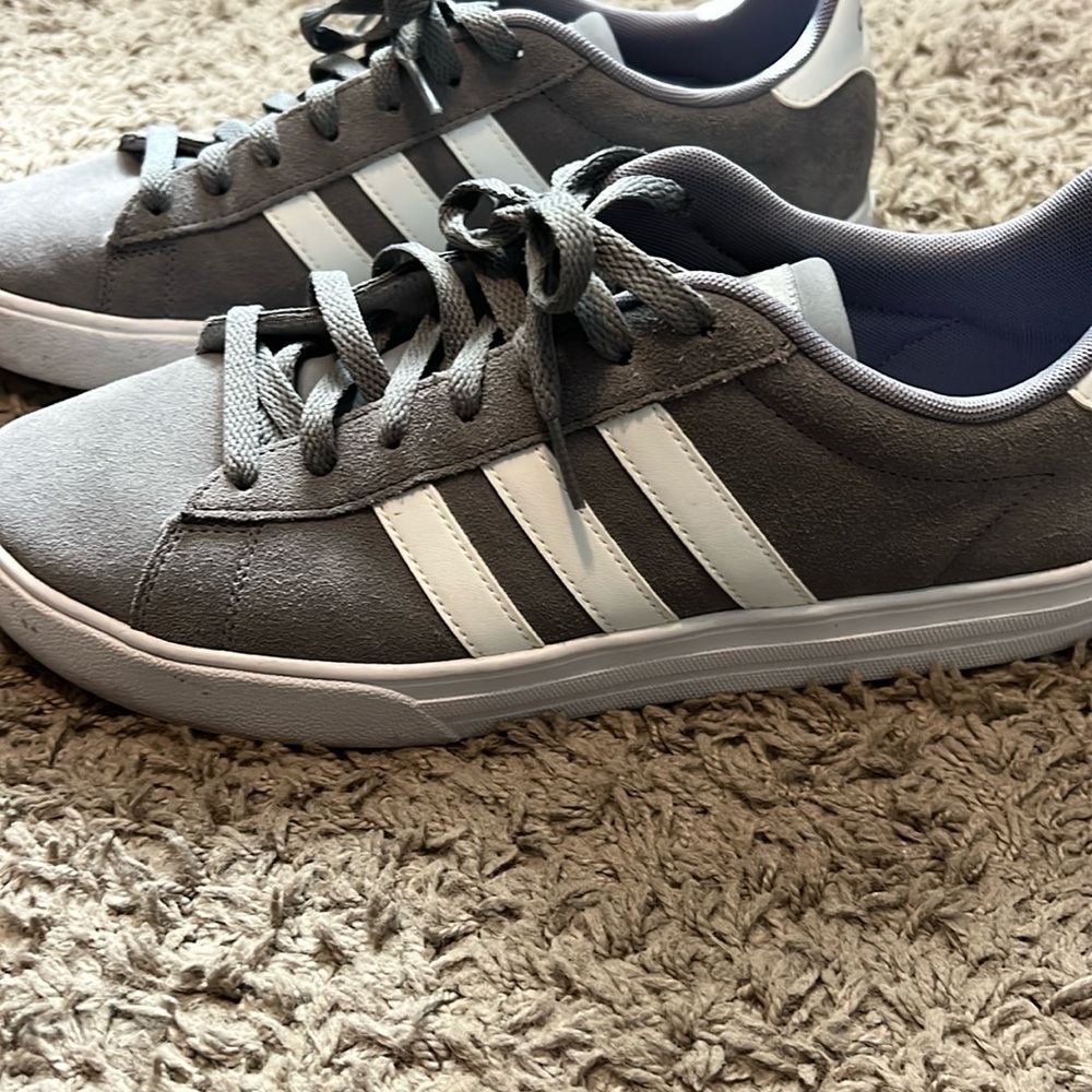 Men’s Adidas shoes size 10.5 10 1/2 Like New grey gray work dress stylish retail